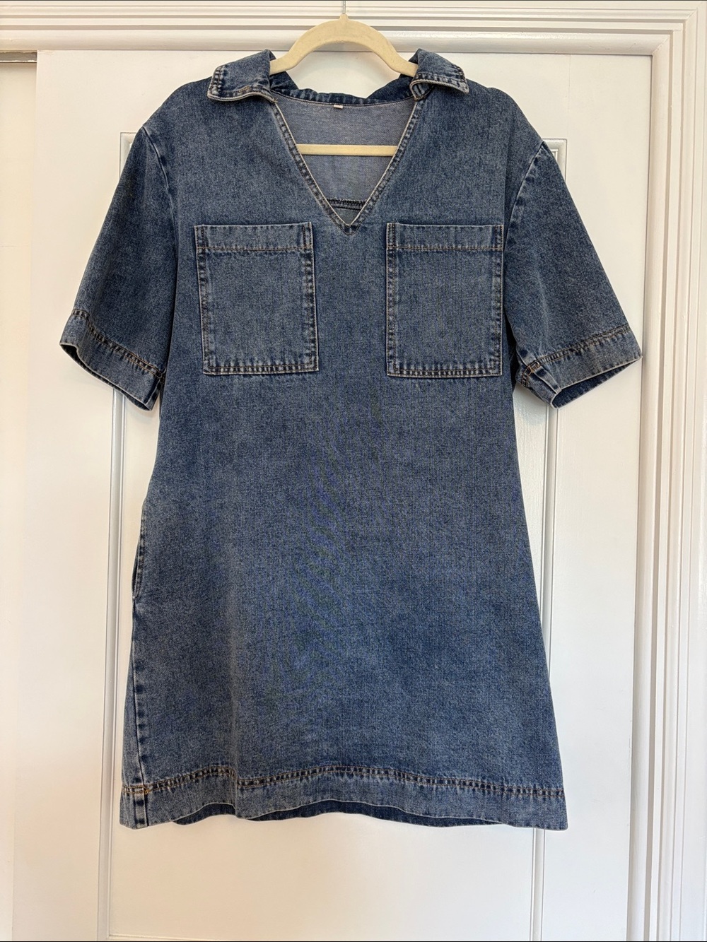 V-Neck Short Sleeve Denim Mini Dress in Blue